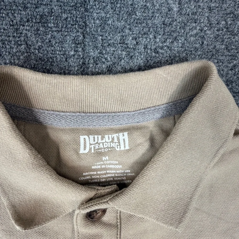 Duluth Trading‎ Co Mens Medium Long Sleeve Polo Shirt Tan Khaki Cotton Pique